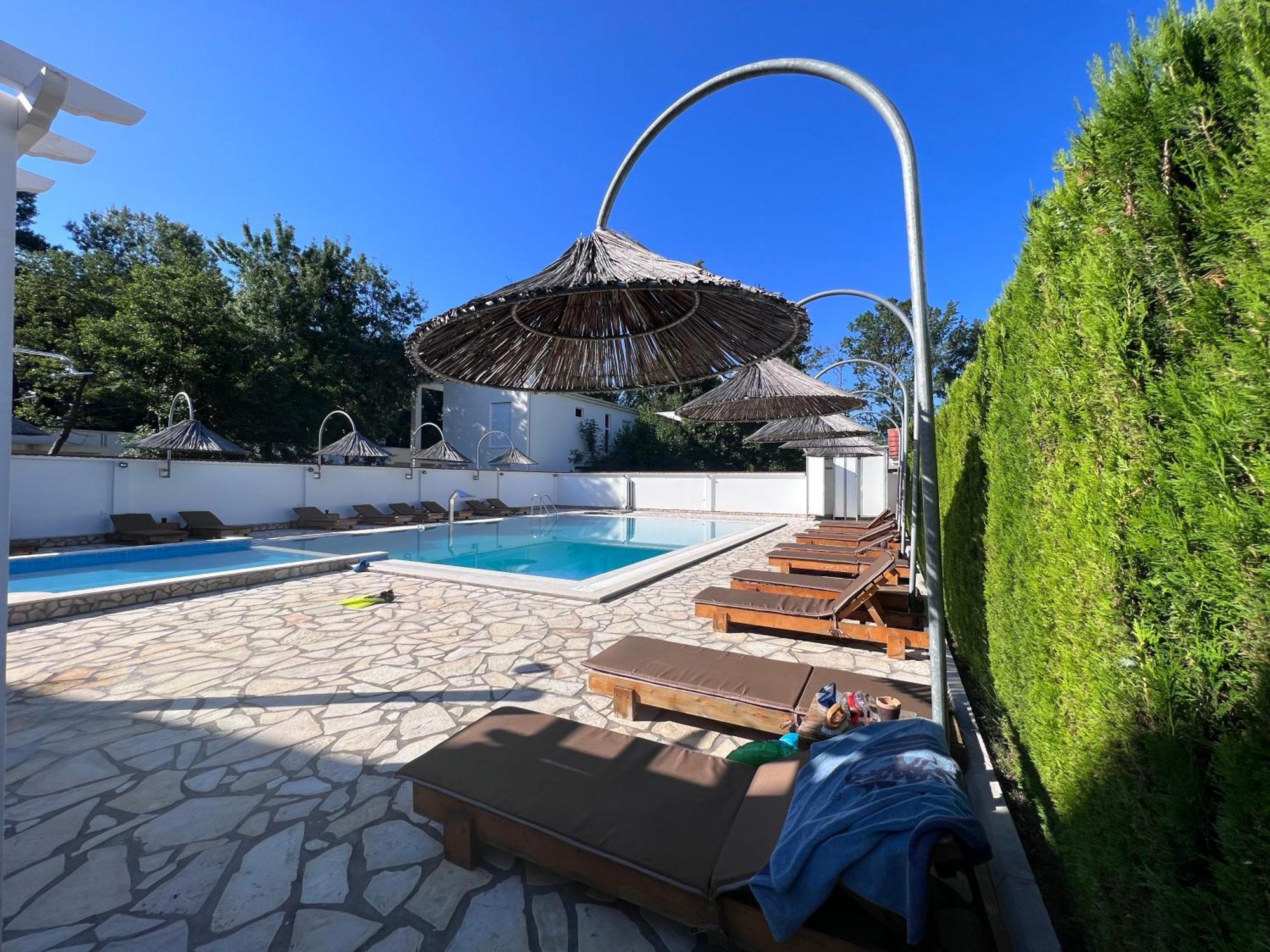 Residence Leora Ulcinj Exterior foto
