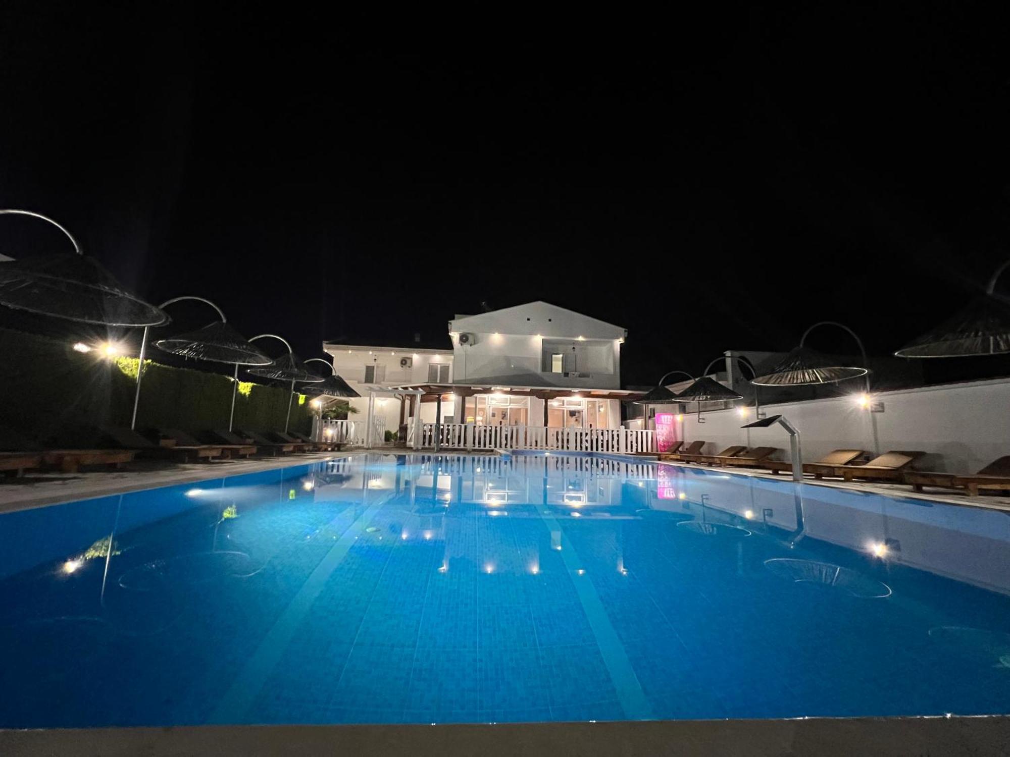 Residence Leora Ulcinj Exterior foto