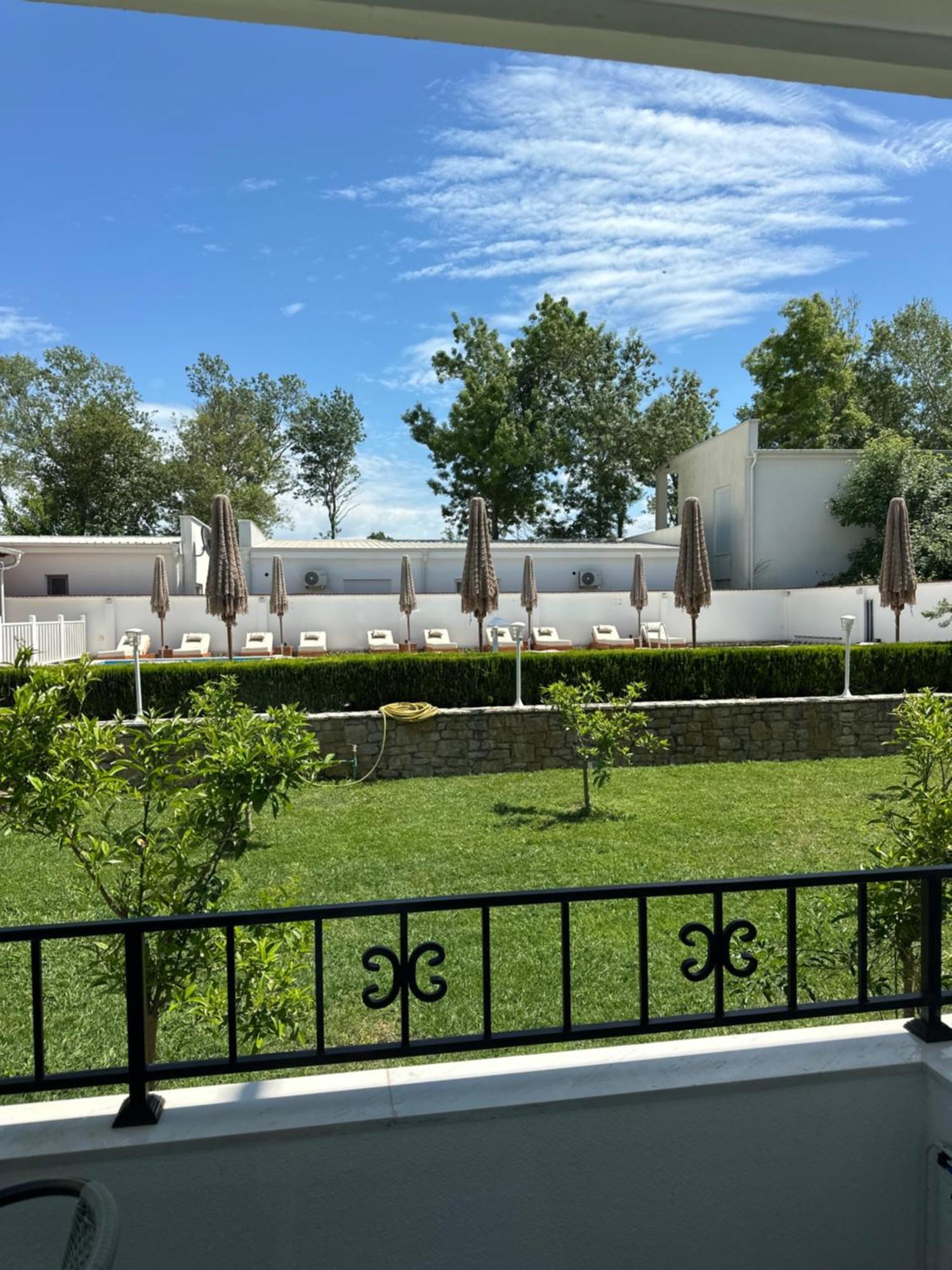 Residence Leora Ulcinj Exterior foto